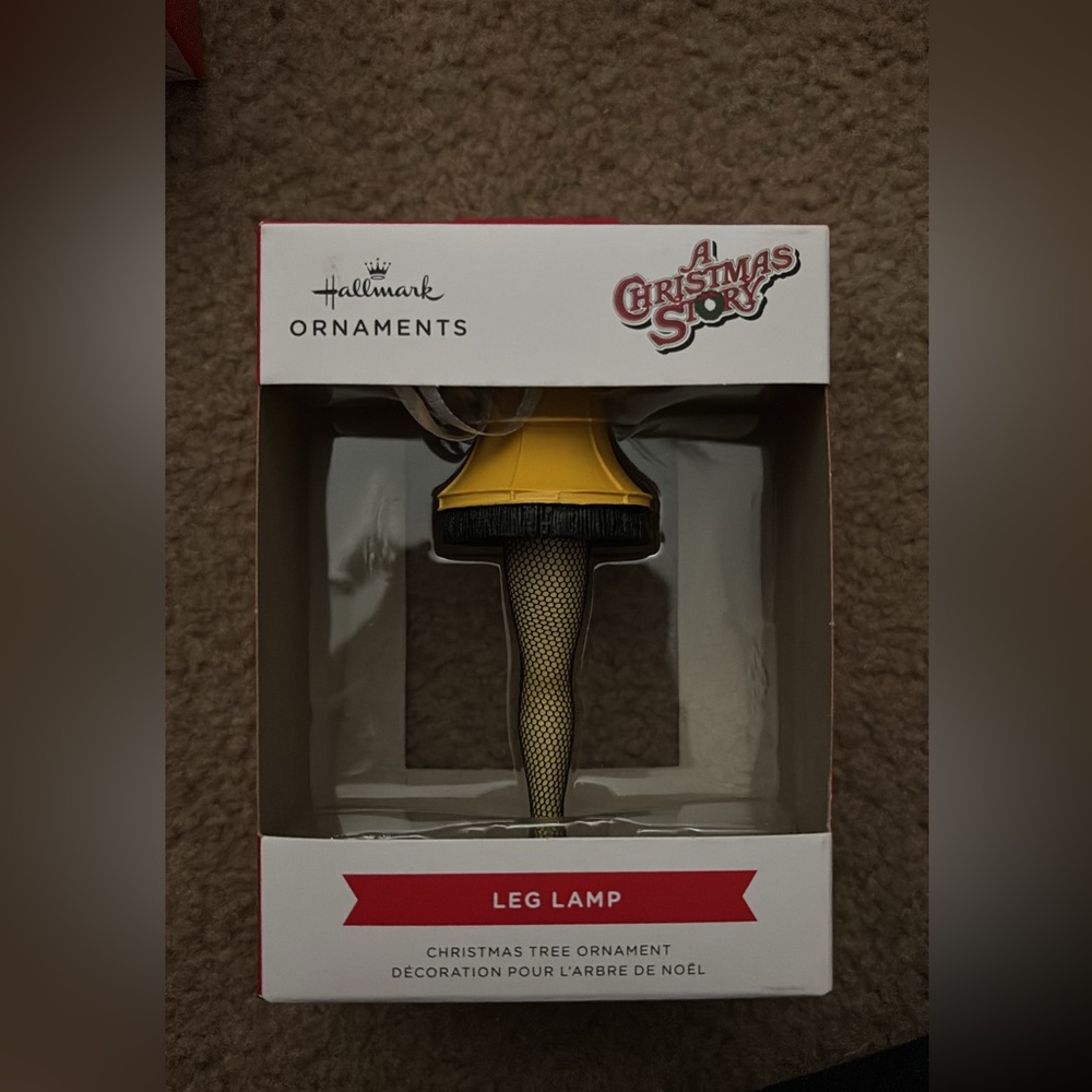 Hallmark A Christmas Story Leg Lamp Ornament - Yellow and Black